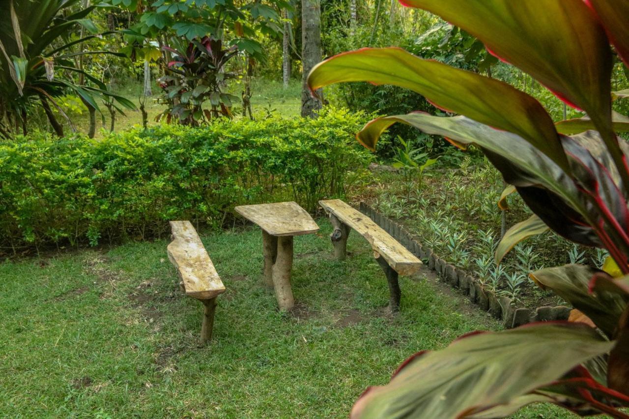Lendang Eco Lodge Senggigi Exterior photo