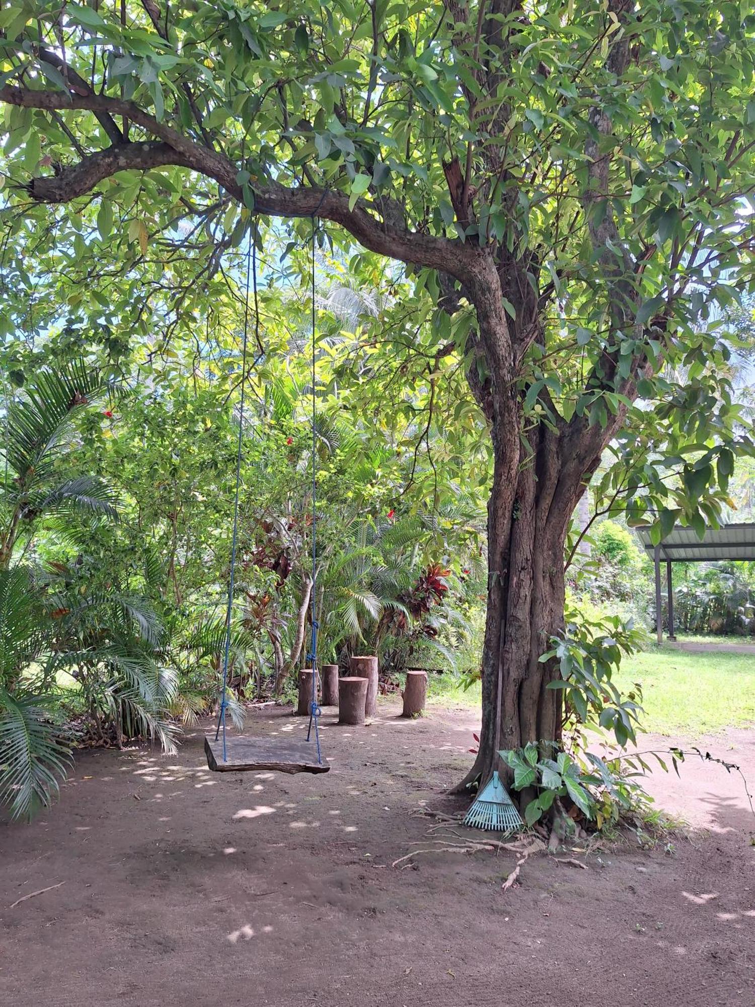 Lendang Eco Lodge Senggigi Exterior photo